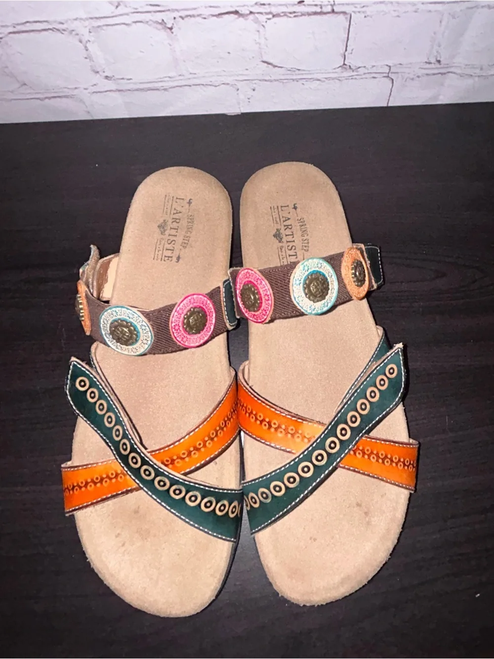 L'Artiste Glendora sandals women’s size 41/9